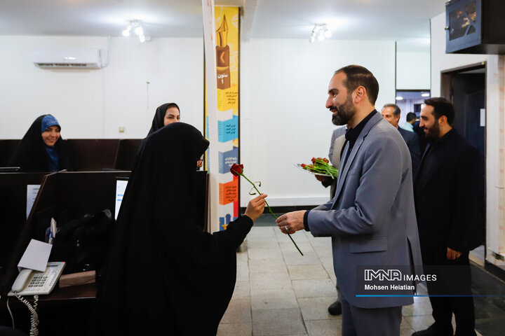 حضور مدیر منطقه 9 شهرداری اصفهان در خبرگزاری ایمنا