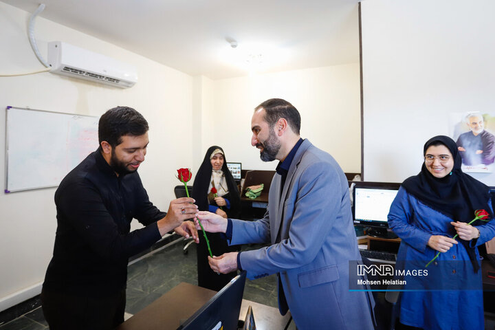 حضور مدیر منطقه 9 شهرداری اصفهان در خبرگزاری ایمنا