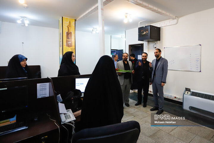 حضور مدیر منطقه 9 شهرداری اصفهان در خبرگزاری ایمنا