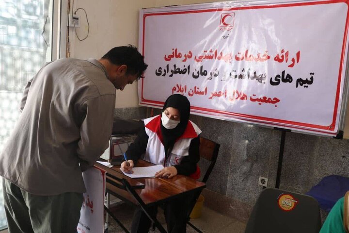 ارائه ۲۷ هزار خدمت توسط هلال‌احمر استان ایلام به زائران اربعین