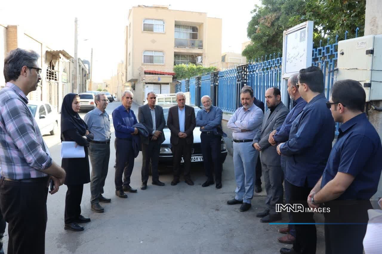 بازدید مسئولان شهری از محور گردشگری باباقاسم با رویکرد بازآفرینی نوآورانه و فناورانه