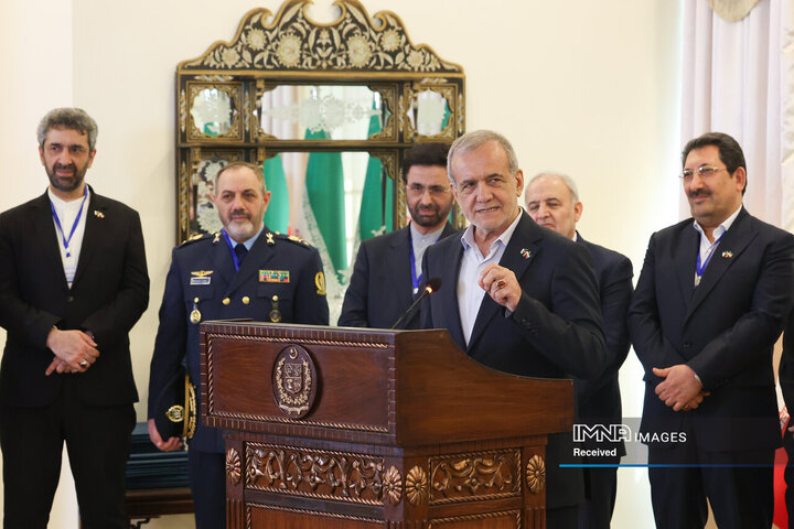 نشست مشترک هیئت‌های عالی‌رتبه ایران و پاکستان