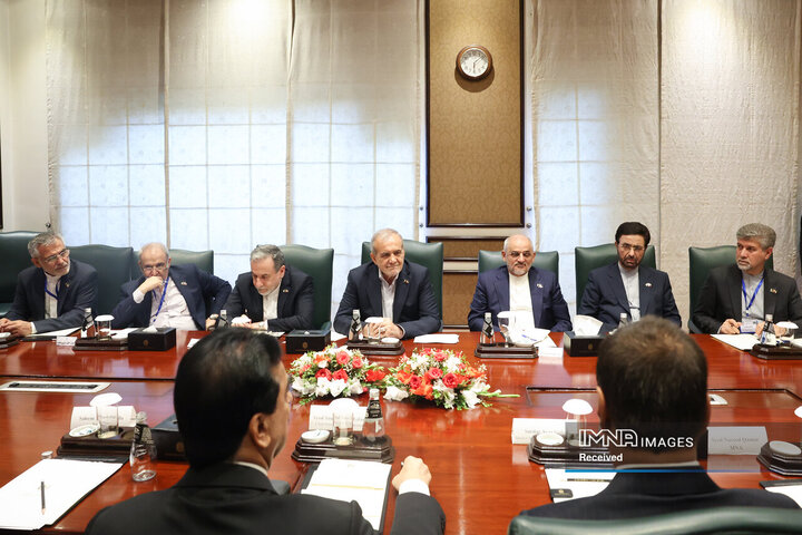 دیدار روسای مجلس سنا و ملی پاکستان با رئیس جمهور