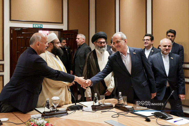 دیدار با جمعی از علمای اهل تشیع و تسنن پاکستان