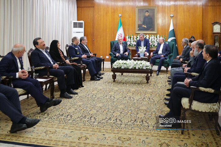 دیدار روسای جمهور ایران و پاکستان