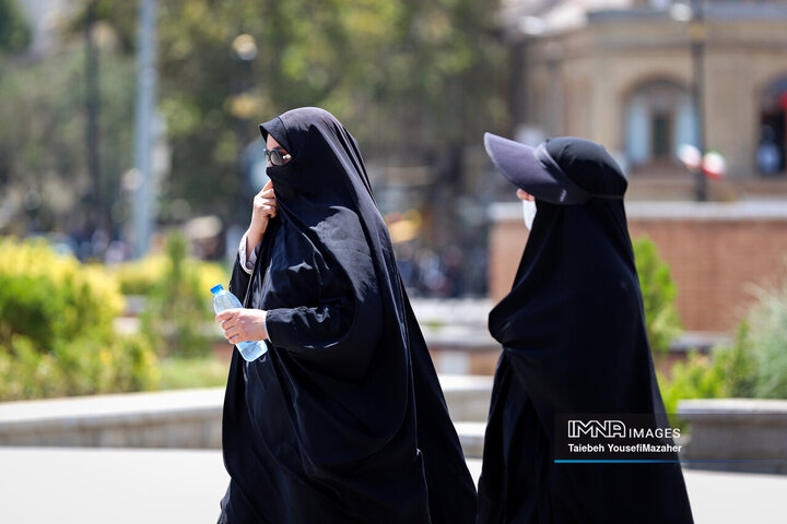 یکه تازی گرما در چله تابستان