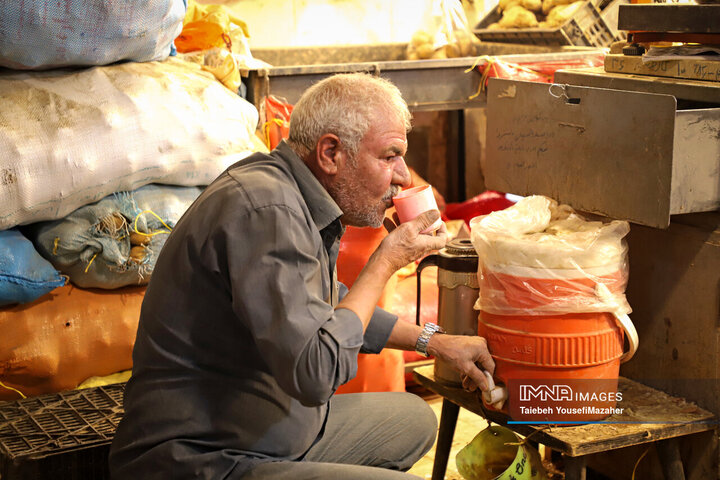 یکه تازی گرما در چله تابستان