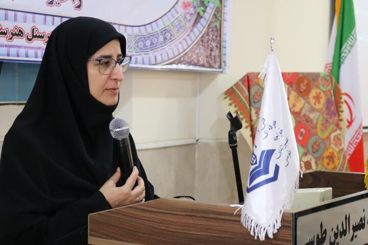 افتتاح چمن مصنوعی هنرستان خواجه نصیرالدین‌طوسی اصفهان گامی در ارتقای سلامت نوجوانان