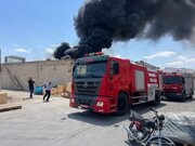 اطفای حریق و پاک‌سازی شرکت فرش آران و بیدگل به پایان رسید