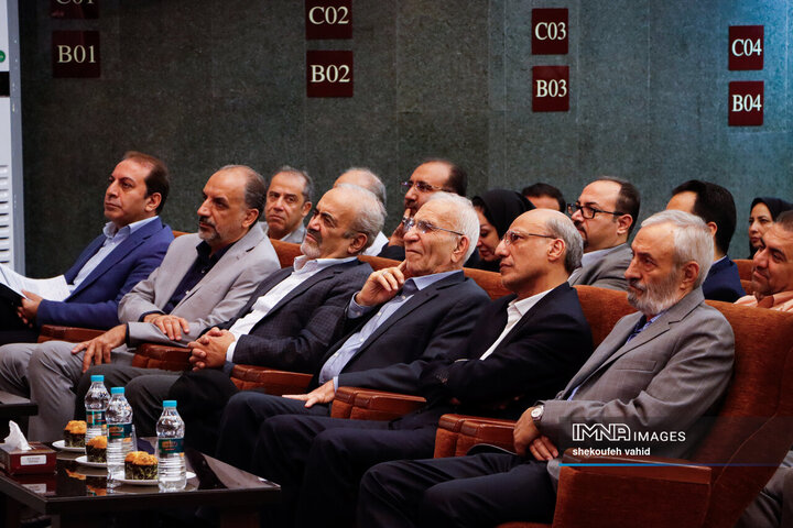 آیین تکریم و معارفه رئیس دانشگاه صنعتی اصفهان