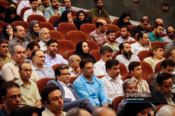 آیین تکریم و معارفه رئیس دانشگاه صنعتی اصفهان