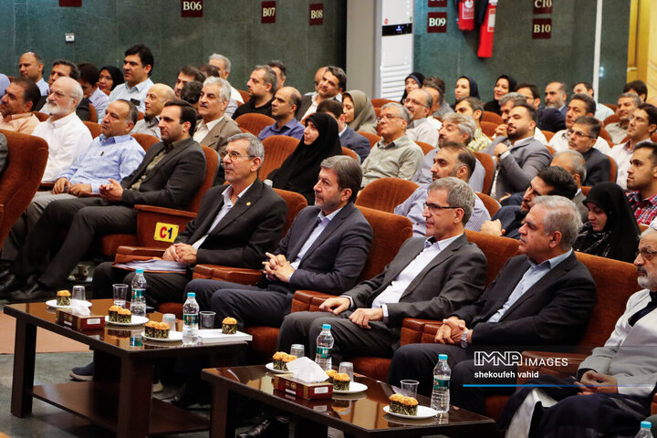 آیین تکریم و معارفه رئیس دانشگاه صنعتی اصفهان