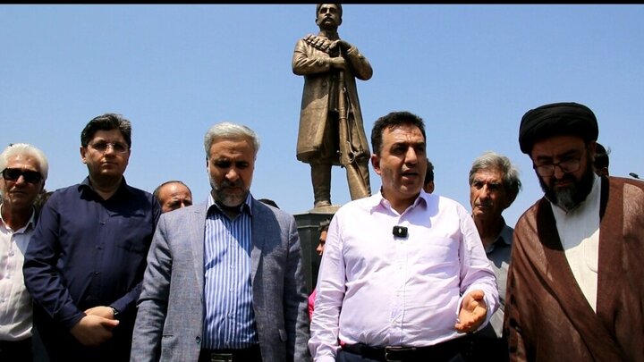 اتحاد ملی رمز پیروزی ایران در معادلات بینالمللی است اتحاد ملی رمز پیروزی ایران در معادلات بینالمللی است