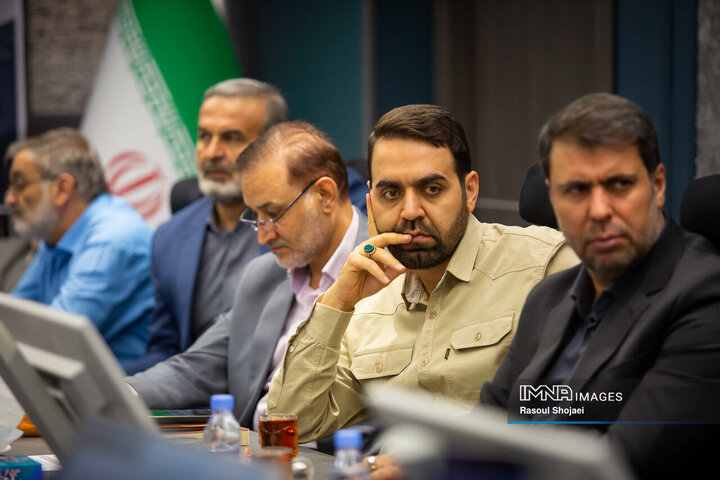 بازدید شهردار و اعضای شورای شهر اصفهان از پروژه دهکده لجستیک راه ابریشم