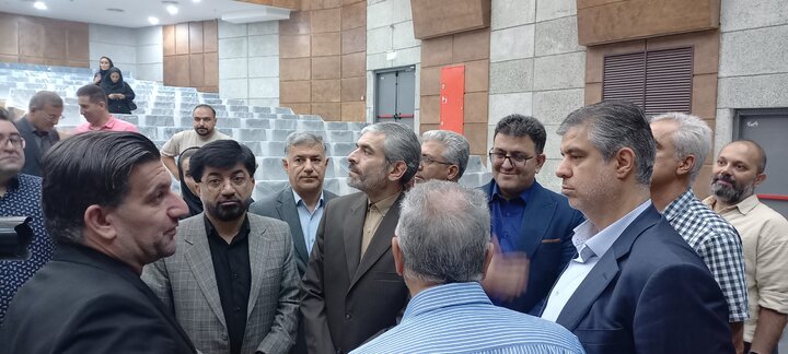افتتاح تالار مرکزی اراک، گامی بلند در مسیر توسعه متوازن فرهنگی کشور است