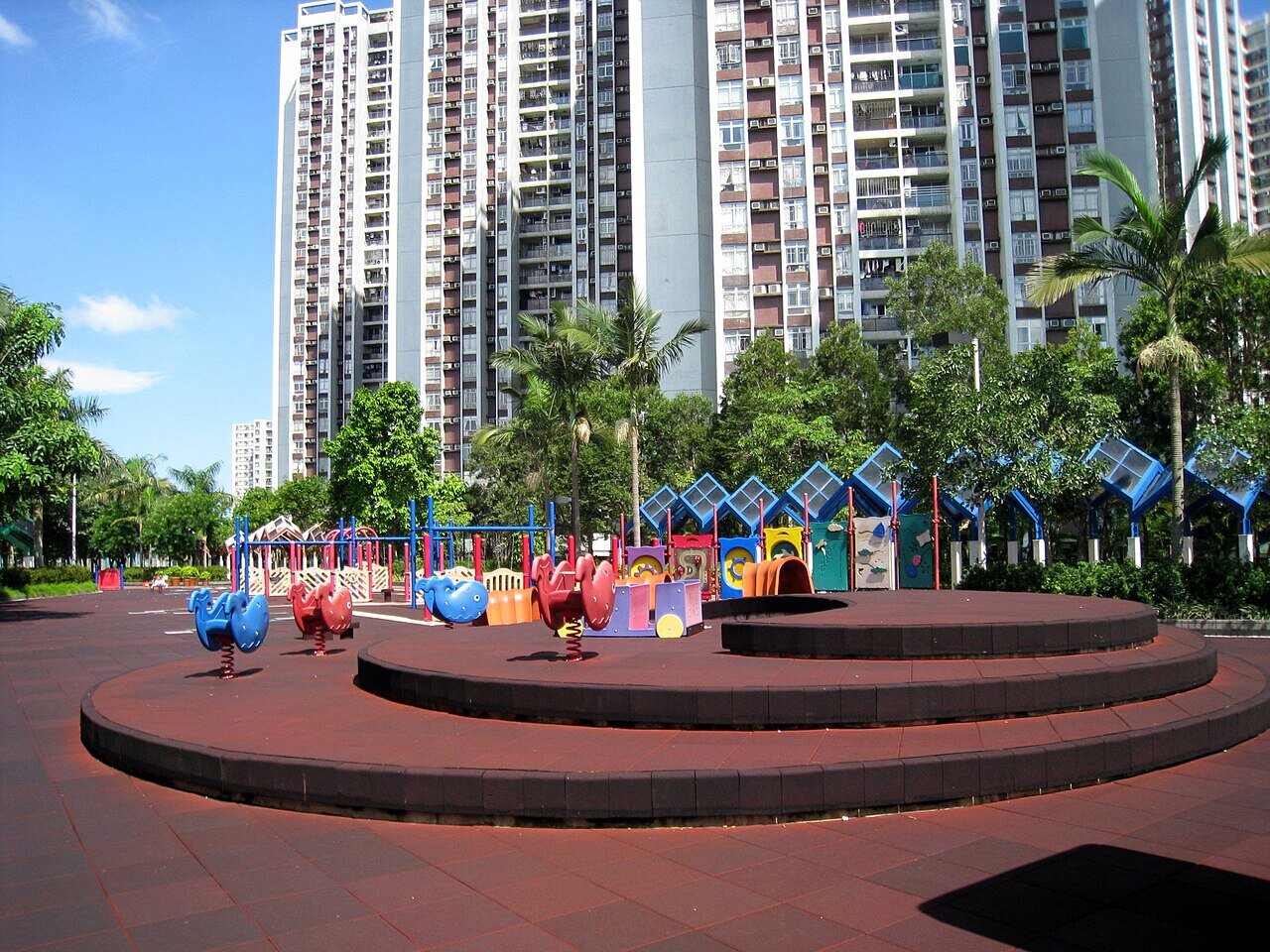 تقویت خلاقیت کودکان در فضای شهری با احیای بازی آزاد