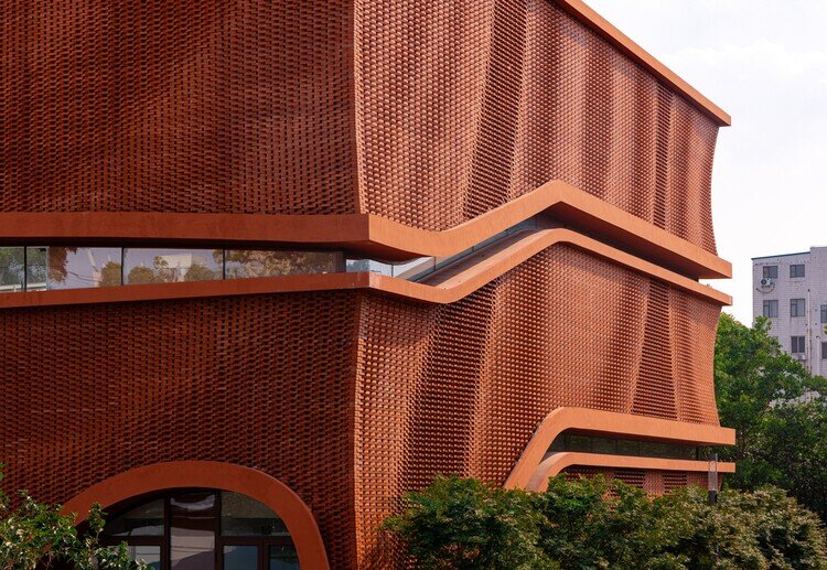 تلفیق نوآوری و سنت در پاویون شهری شانگهای