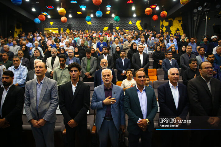 آیین بهره‌برداری از ۱۴ کیلومتر مسیر رینگ چهارم ترافیکی اصفهان