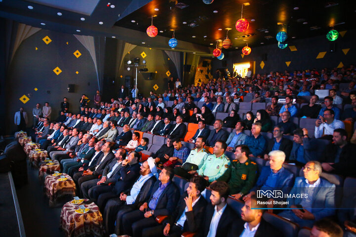 آیین بهره‌برداری از ۱۴ کیلومتر مسیر رینگ چهارم ترافیکی اصفهان