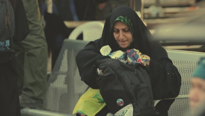 «الف»؛ روایتی زنانه از نذر آش و دلدادگی در مسیر اربعین «الف»؛ روایتی زنانه از نذر آش و دلدادگی در مسیر اربعین