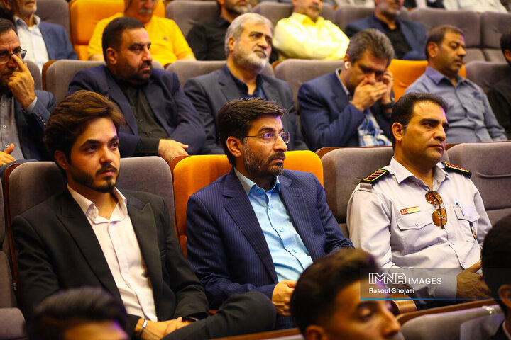 آیین بهره‌برداری از ۱۴ کیلومتر مسیر رینگ چهارم ترافیکی اصفهان