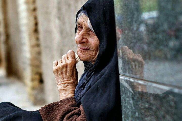 رشد سالمندی زنان در لرستان؛ ۵۲.۵ درصد سالمندان استان، بانوان هستند رشد سالمندی زنان در لرستان؛ ۵۲.۵ درصد سالمندان استان، بانوان هستند