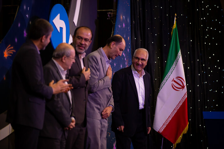 آیین بهره‌برداری از ۱۴ کیلومتر مسیر رینگ چهارم ترافیکی اصفهان