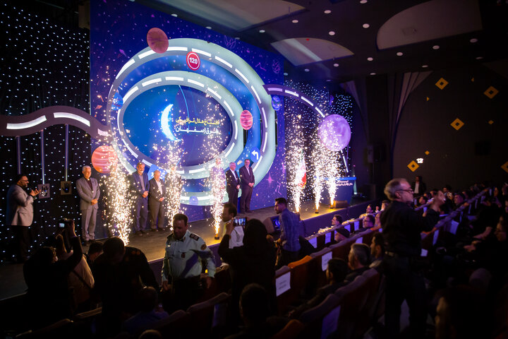 آیین بهره‌برداری از ۱۴ کیلومتر مسیر رینگ چهارم ترافیکی اصفهان