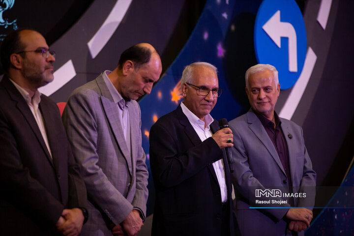 آیین بهره‌برداری از ۱۴ کیلومتر مسیر رینگ چهارم ترافیکی اصفهان