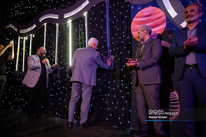 آیین بهره‌برداری از ۱۴ کیلومتر مسیر رینگ چهارم ترافیکی اصفهان