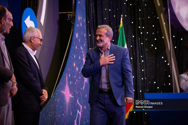 آیین بهره‌برداری از ۱۴ کیلومتر مسیر رینگ چهارم ترافیکی اصفهان