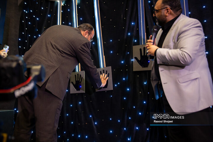 آیین بهره‌برداری از ۱۴ کیلومتر مسیر رینگ چهارم ترافیکی اصفهان