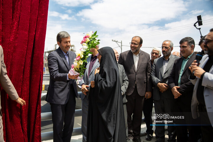 آیین بهره‌برداری از ۱۴ کیلومتر مسیر رینگ چهارم ترافیکی اصفهان