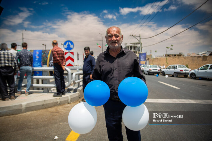 آیین بهره‌برداری از ۱۴ کیلومتر مسیر رینگ چهارم ترافیکی اصفهان