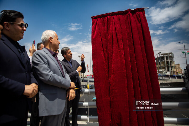 آیین بهره‌برداری از ۱۴ کیلومتر مسیر رینگ چهارم ترافیکی اصفهان