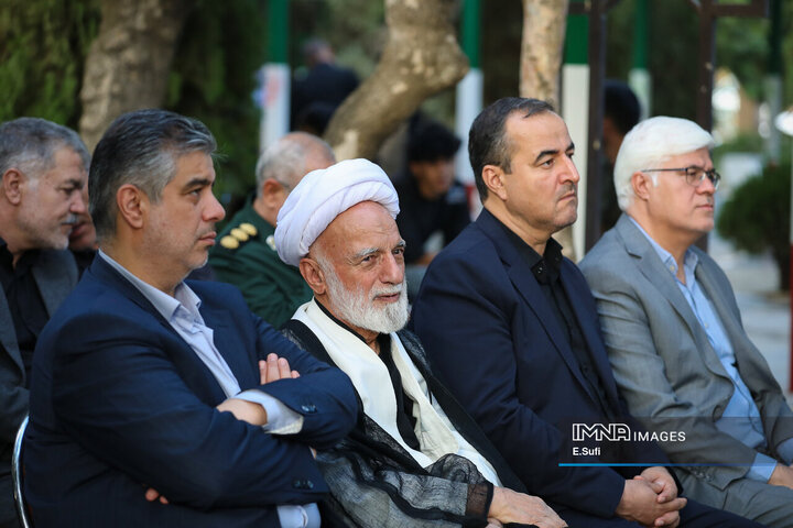 مراسم اربعین شهدای جنگ 12 روزه در اراک