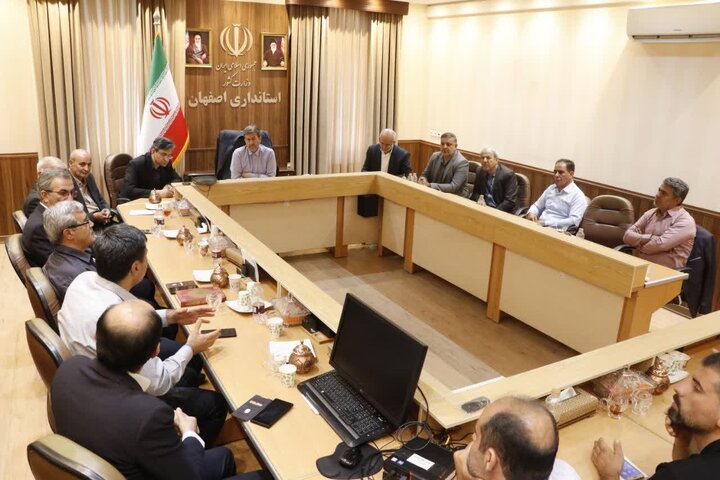 افزایش مشارکت کشاورزان در فرآیند تصمیم‌گیری سرمایه‌گذاری
