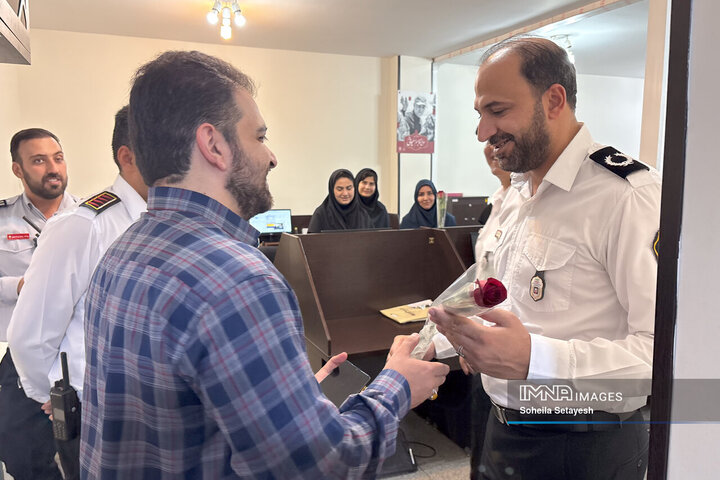 حضور مدیرعامل سازمان آتش‌نشانی و خدمات ایمنی شهرداری اصفهان در خبرگزاری ایمنا