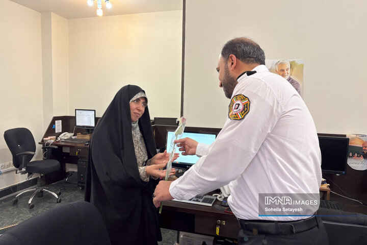 حضور مدیرعامل سازمان آتش‌نشانی و خدمات ایمنی شهرداری اصفهان در خبرگزاری ایمنا