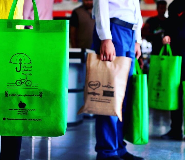 ساک دستی پارچه ای بهترین جایگزین نایلون در فروشگاه ها ساک دستی پارچه ای بهترین جایگزین نایلون در فروشگاه ها