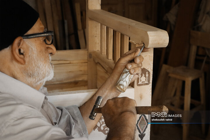 استاد اکبر خبوشانی