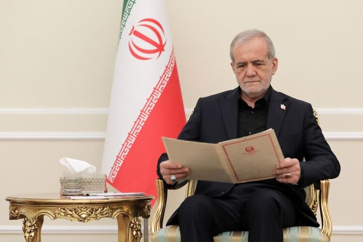 ایران به دنبال توسعه روابط و همکاری با همه کشورهای جهان است ایران به دنبال توسعه روابط و همکاری با همه کشورهای جهان است
