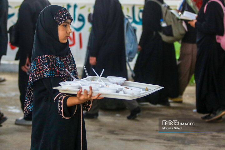 پیاده‌روی اربعین در مسیر نجف به کربلا