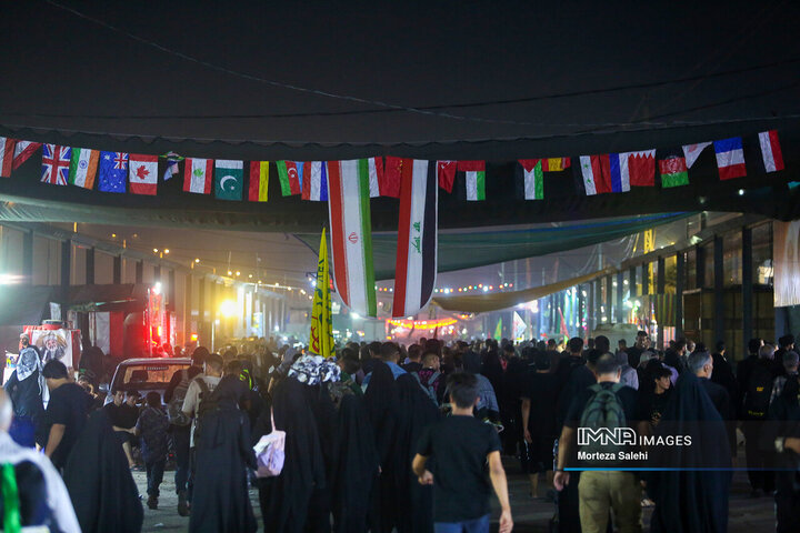 پیاده‌روی اربعین در مسیر نجف به کربلا