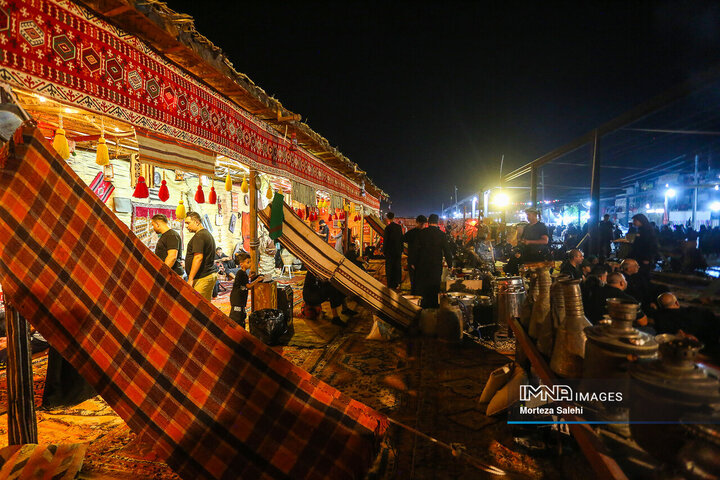 پیاده‌روی اربعین در مسیر نجف به کربلا