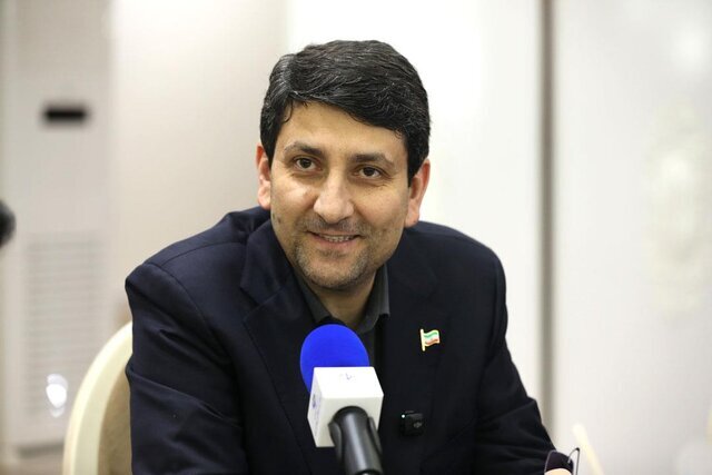 رسانه‌ها باید مطالبه‌گر باشند
