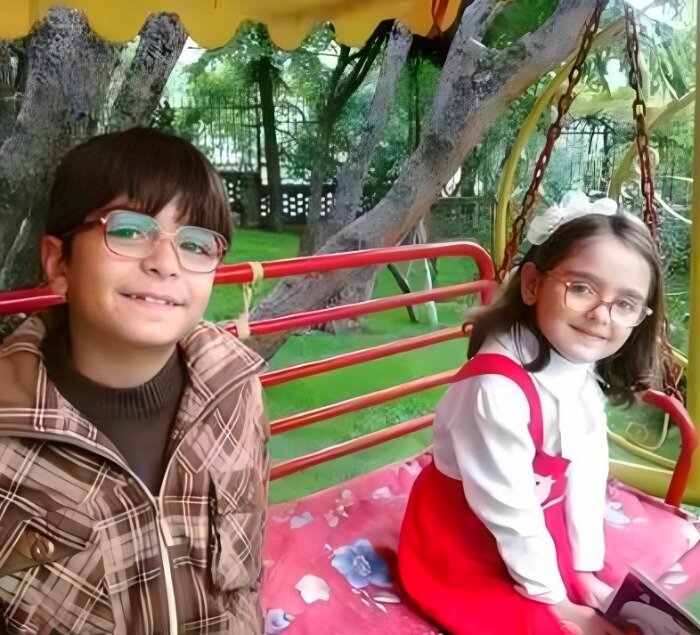 نیوشا علیپور در نقش مومو بچه مهندس