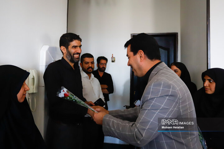 حضور معاون برنامه‌ریزی و توسعه منابع انسانی شهرداری اصفهان در خبرگزاری ایمنا