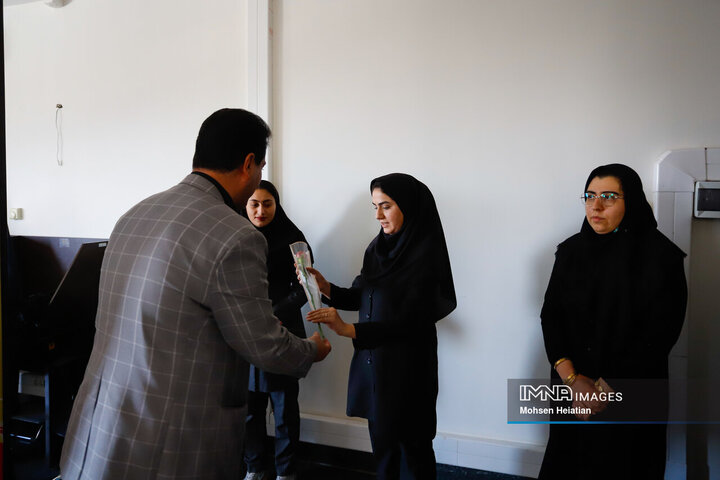 حضور معاون برنامه‌ریزی و توسعه منابع انسانی شهرداری اصفهان در خبرگزاری ایمنا