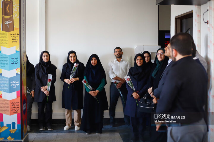 حضور معاون برنامه‌ریزی و توسعه منابع انسانی شهرداری اصفهان در خبرگزاری ایمنا